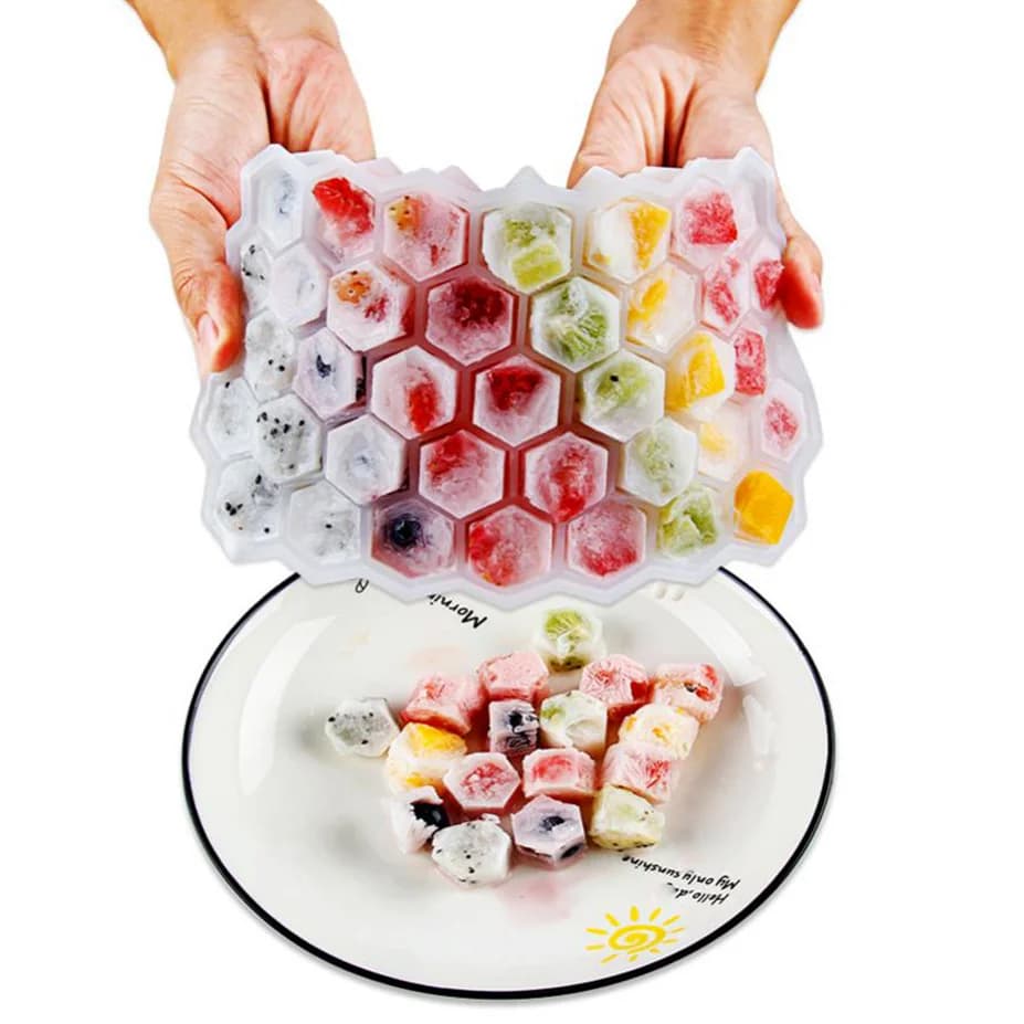 Pladenj za ledene kocke s satasto mrežo 37 in pokrovom